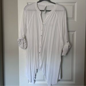 ❤️MAKE OFFER❤️ White rayon 3/4 roll up sleeve blouse tunic shirt handkerchief 3X